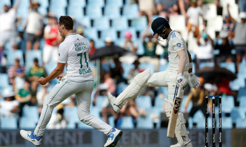 South Africa skittle India to claim innings win in 1st Test