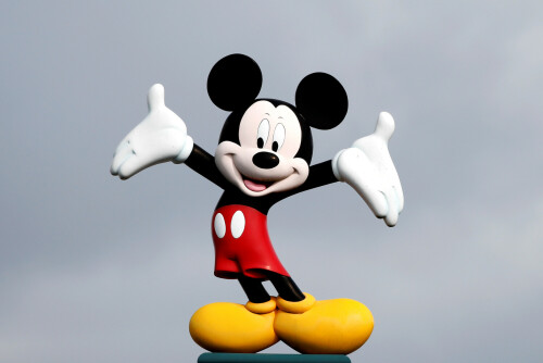 Legal battles loom as first Mickey Mouse copyright ends