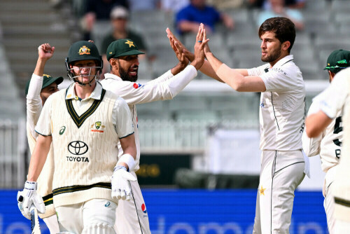 Australia out for Pakistan sweep in Warner Week