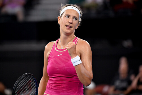 Azarenka wins but Kenin bundled out in Brisbane