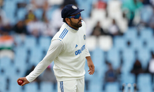 Sharma expects &lsquo;challenging&rsquo; Newlands as India look to level series