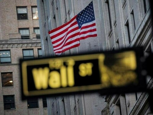 S&P 500, Nasdaq muted after upbeat private payrolls data