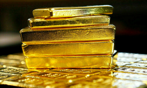 Gold set for first weekly fall in four; US jobs data in focus