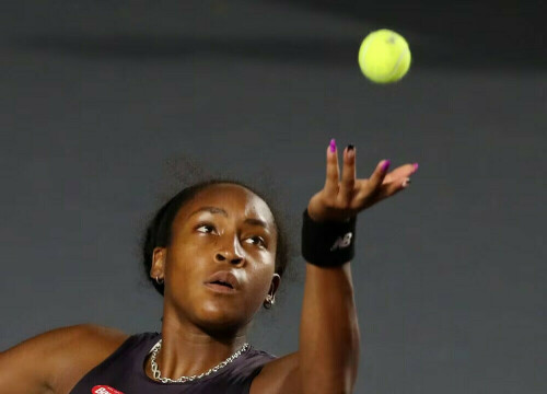 &lsquo;Insane&rsquo; Gauff powers into Auckland semi-finals