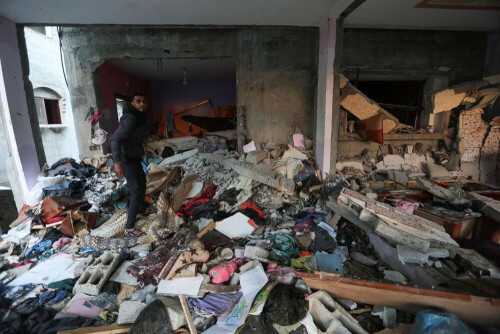 Israel to launch more targeted assault on Hamas, as shelling pounds Gaza refugee camps