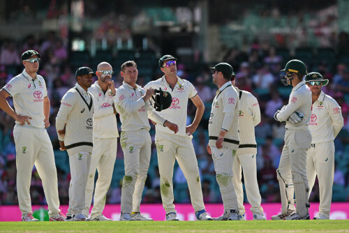 Pakistan wickets tumble after Jamal&rsquo;s heroics in 3rd Test