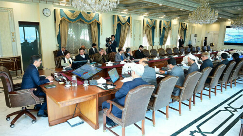 PM Kakar orders ‘swift’ action against smuggling of commodities PM Kakar orders ‘swift’ action against smuggling of commodities
