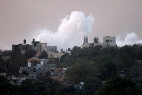 As Israel proclaims &lsquo;targeted&rsquo; phase of war, Gazans find little change