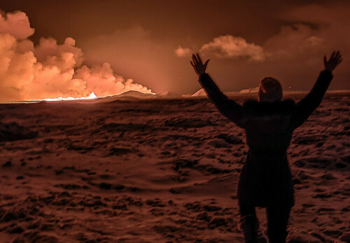 Volcano erupts near Reykjavik: Iceland met office