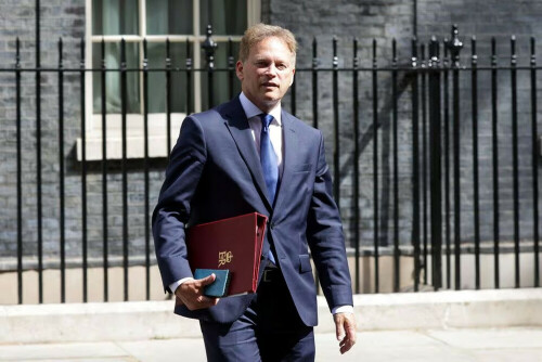 UK to &lsquo;wait and see&rsquo; on possible further strikes against Houthis, says defence minister