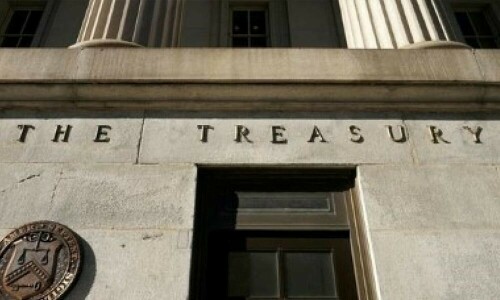 US short-end sold as traders wait on Fed&rsquo;s Waller