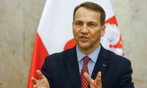 Ukraine&rsquo;s ally Poland looking into how to make more ammunition: foreign minister