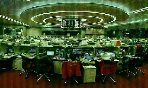 Hong Kong stocks open slightly higher