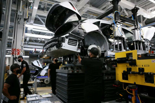 Riyadh&rsquo;s multi-billion EV dream risks crashing into reality