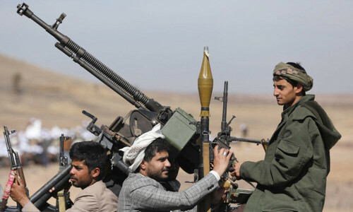 UK and US impose sanctions on key Houthi figures
