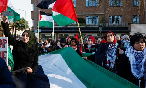 Senior Hamas official: ICJ ruling helps to &lsquo;isolate&rsquo; Israel