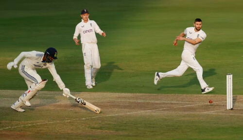 England&rsquo;s Mark Wood &lsquo;not annoyed&rsquo; by limited role in win over India