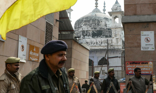 Centuries-old mosque torn down in Indian capital