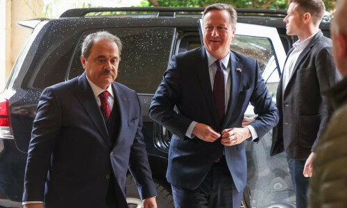 UK&rsquo;s Cameron says he raised Palestinian state with Netanyahu