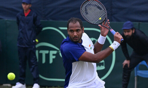 Dominant India take 2-0 lead over Pakistan in Davis Cup