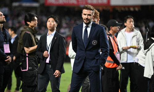 Messi, Beckham booed after superstar sits out Hong Kong friendly