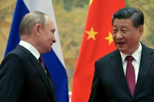 Putin and Xi reject US &lsquo;interference&rsquo;, praise their own ties and trade