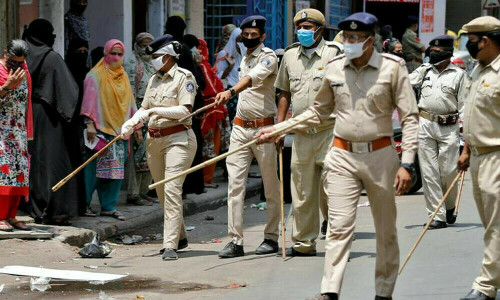 Indian police block roads to halt farmers marching to New Delhi Indian police block roads to halt farmers marching to New Delhi