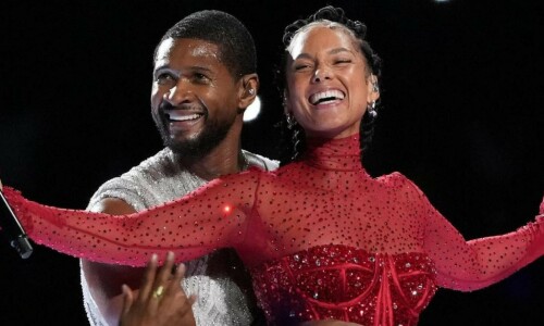 Usher dazzles at Super Bowl halftime show with help from his friends
