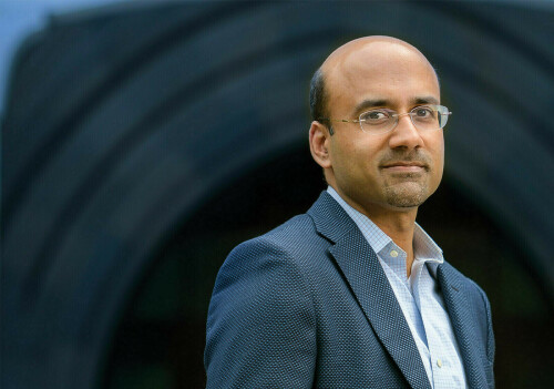 Pakistan &lsquo;is bankrupt&rsquo; and &lsquo;sinking deeper every year&rsquo;: Atif Mian