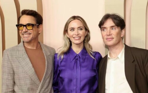 Gosling, Stone and a canine star mingle at Oscar nominees&rsquo; lunch