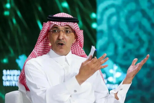 Saudi Arabia expects more than 5% medium-term non-oil growth, minister says