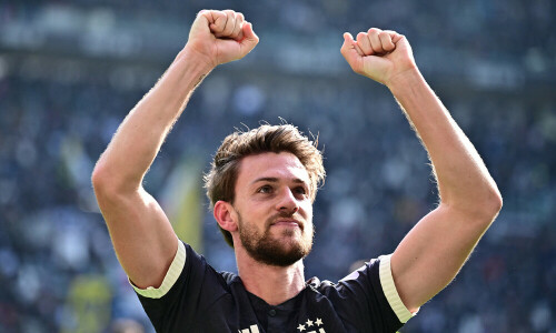 Last-gasp Rugani saves Juve against Frosinone