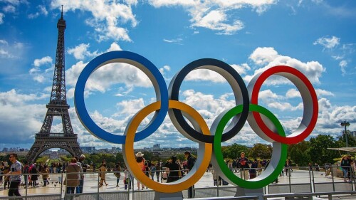 Vogue to host rare joint fashion show for Paris Olympics