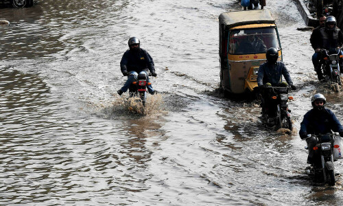 Rain emergency: CM announces half day for Karachi offices on Friday