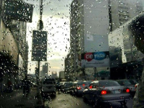 Parts of Karachi receive light to heavy rain