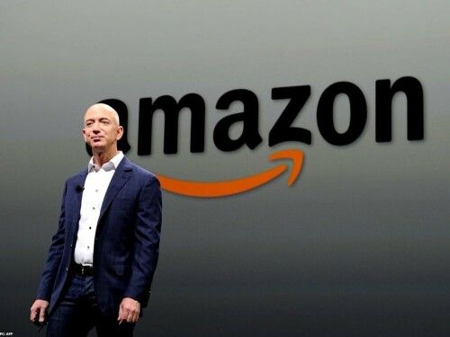 Jeff Bezos dethrones Musk to reclaim title of world&rsquo;s richest man