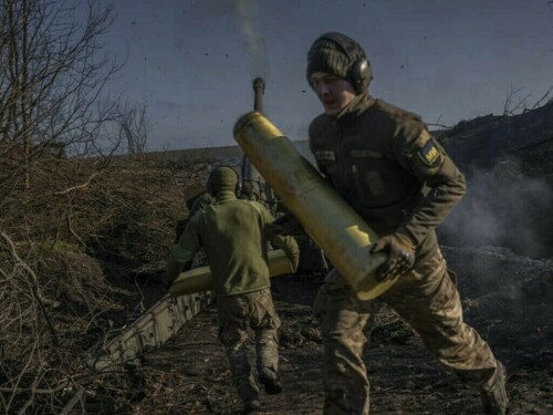 Woman dies in Ukraine's shelling of Russia's Kursk, governor says