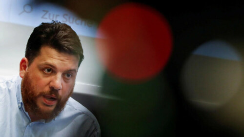 Navalny ally Leonid Volkov attacked outside home in Lithuania