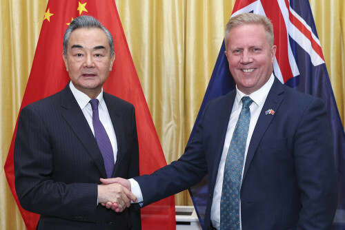 China, New Zealand should start talks on service trade soonest, Chinese foreign minister says
