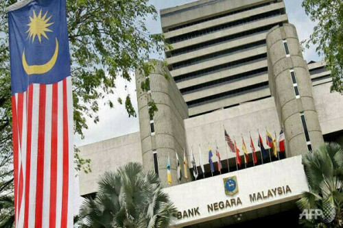 Malaysia&rsquo;s central bank calls for reforms with economy on firmer footing