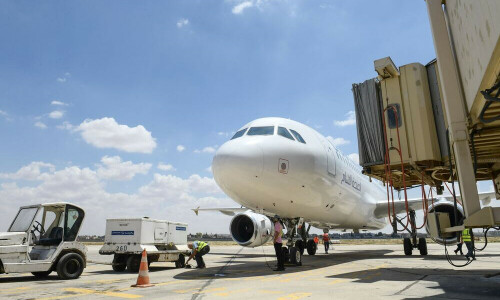 Lebanon says Israel ‘disrupting’ navigation systems around airport Lebanon says Israel ‘disrupting’ navigation systems around airport