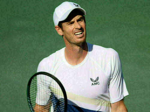 Andy Murray gives fans an effort to remember in Miami swan song