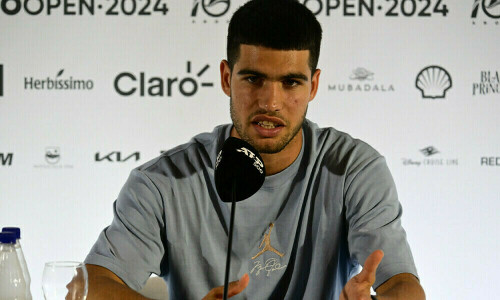 Carlos Alcaraz, Zverev reach last 16 at Miami Open