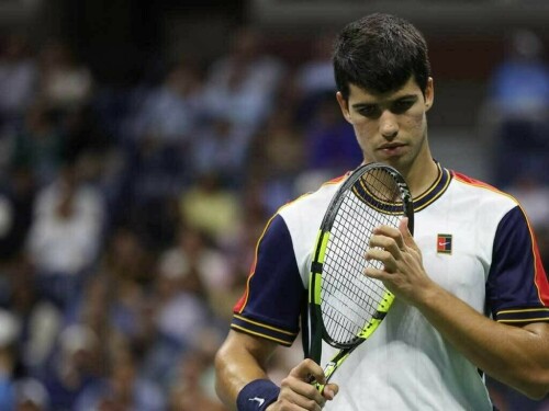 Daniil Medvedev, Alcaraz and Sinner through in Miami