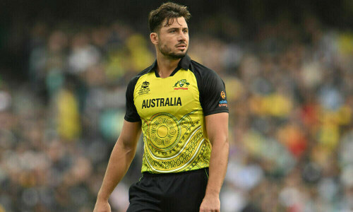 Marcus Stoinis, Agar lose Australia contracts
