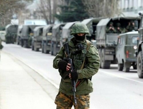 Ukraine shelling kills woman in Russian border village