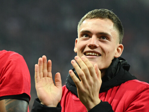 Wirtz hits double as Leverkusen reach German Cup final