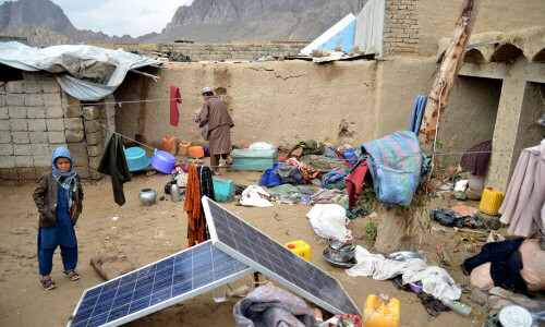 Heavy rain and flash floods kill 33 in Afghanistan Heavy rain and flash floods kill 33 in Afghanistan