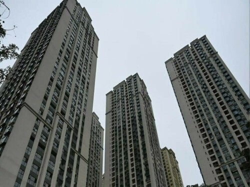 China&rsquo;s new home prices decline at fastest pace since 2015