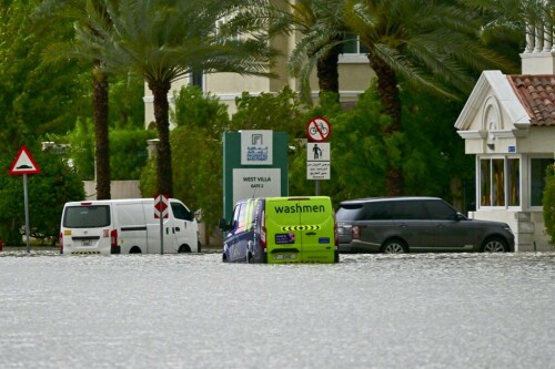 Life disrupted in UAE as heavy storms take toll